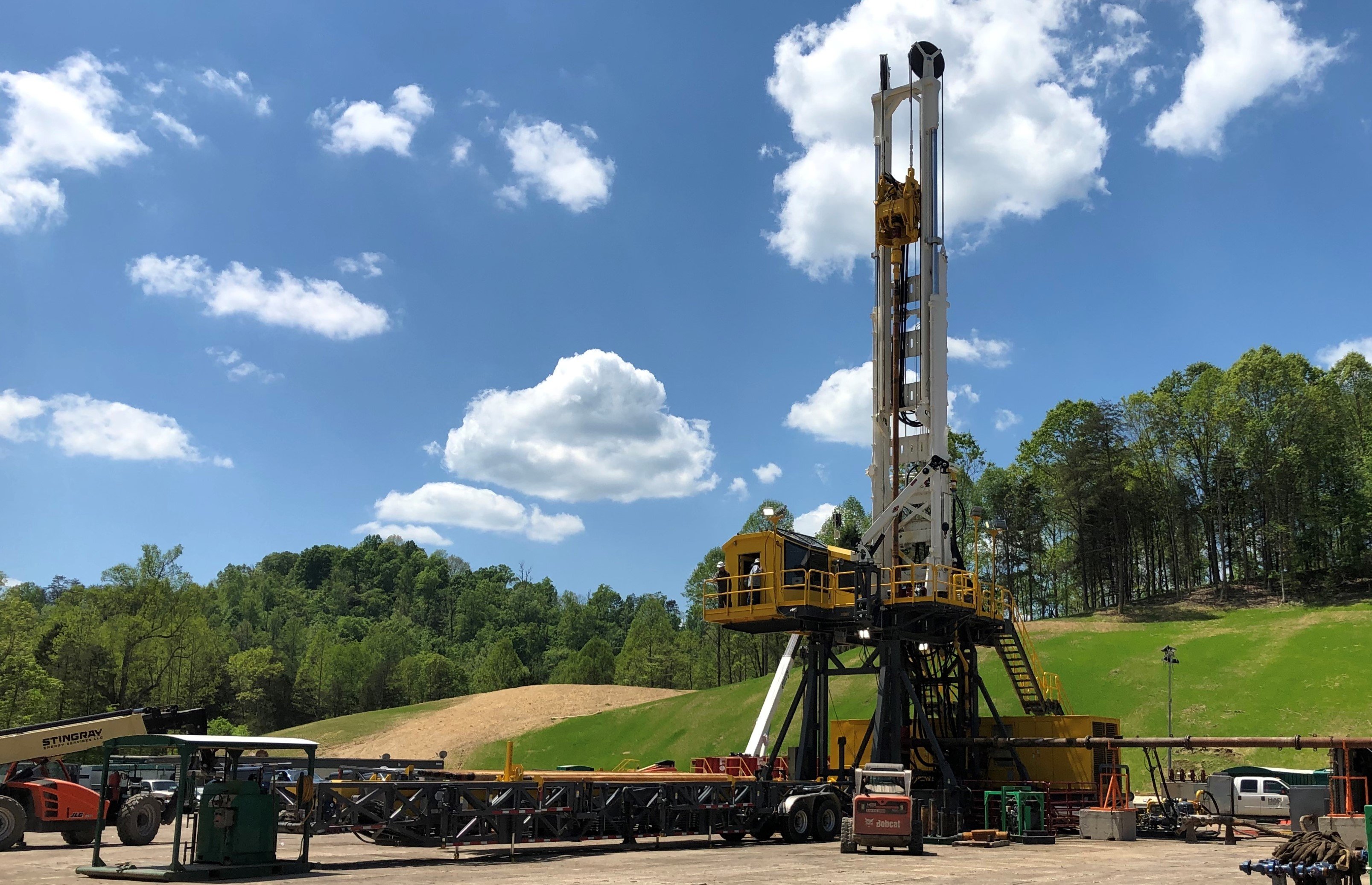 New DH350 oil & gas drilling rig is hightech and fast on its feet